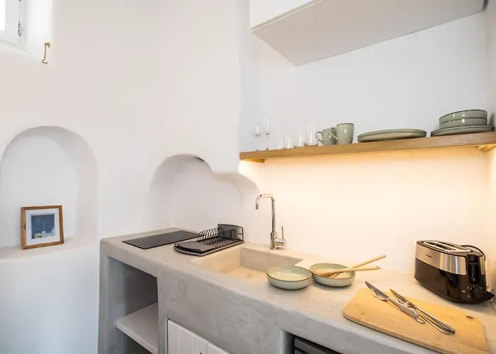 Mykonos House Secrecy , Mykonos Town