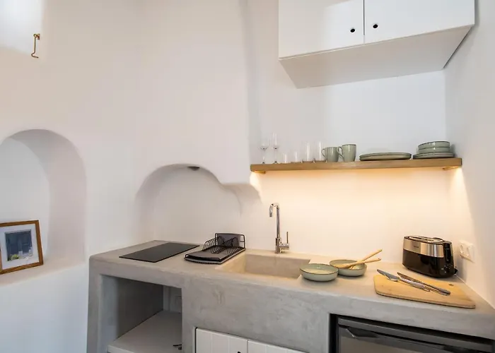 Mykonos House Secrecy , *